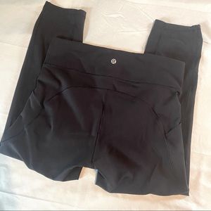 Lululemon Invigorate HR 23” 7/8 Crop Everlux Leggings size 10 EUC Black